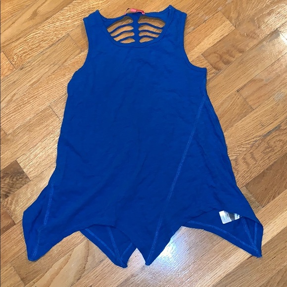 Me.n.u size L tank top - Picture 3 of 3
